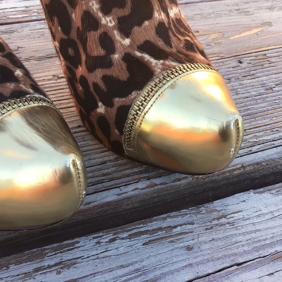 Michael Kors cheetah print booties - Picture 3 of 9